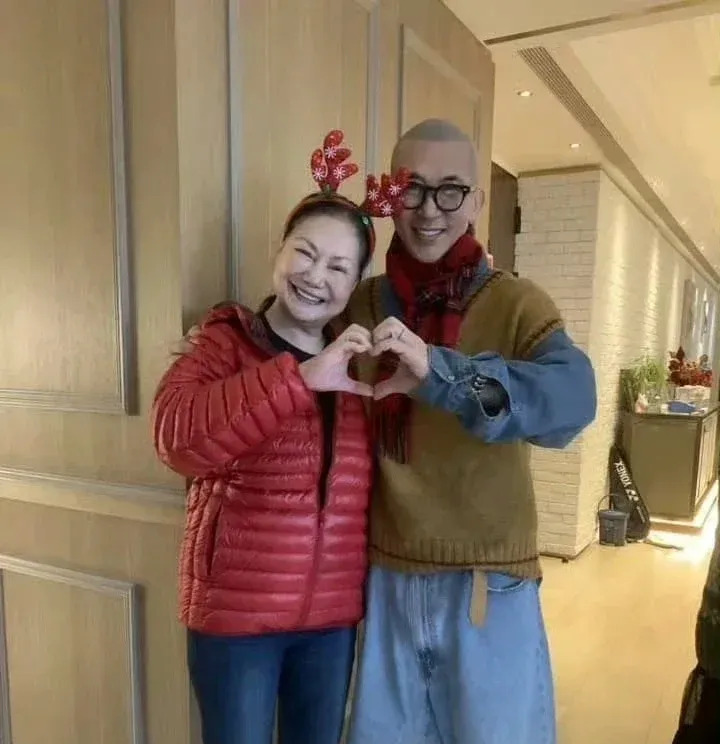 大S一家再起波澜











什么？不让孩子见最后一面？这也太狠了吧！