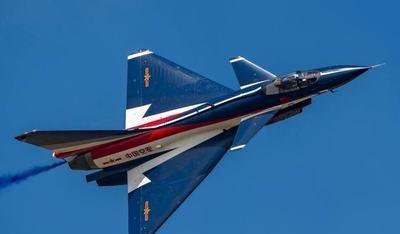 F16为什么就能保持着全胜记录呢？说句不好听的，F16的战绩都是水分，就只敢欺负