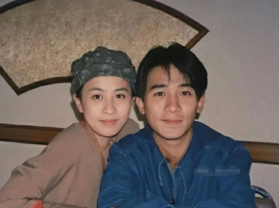 刘嘉玲年轻时候很好看啊？大家觉得呢?