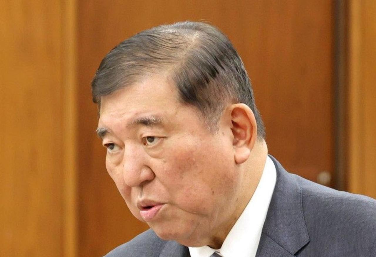 【为什么石破首相想要给民众发钱却遭致骂名？每人2万日元福利真的是选举前的跪舔行为