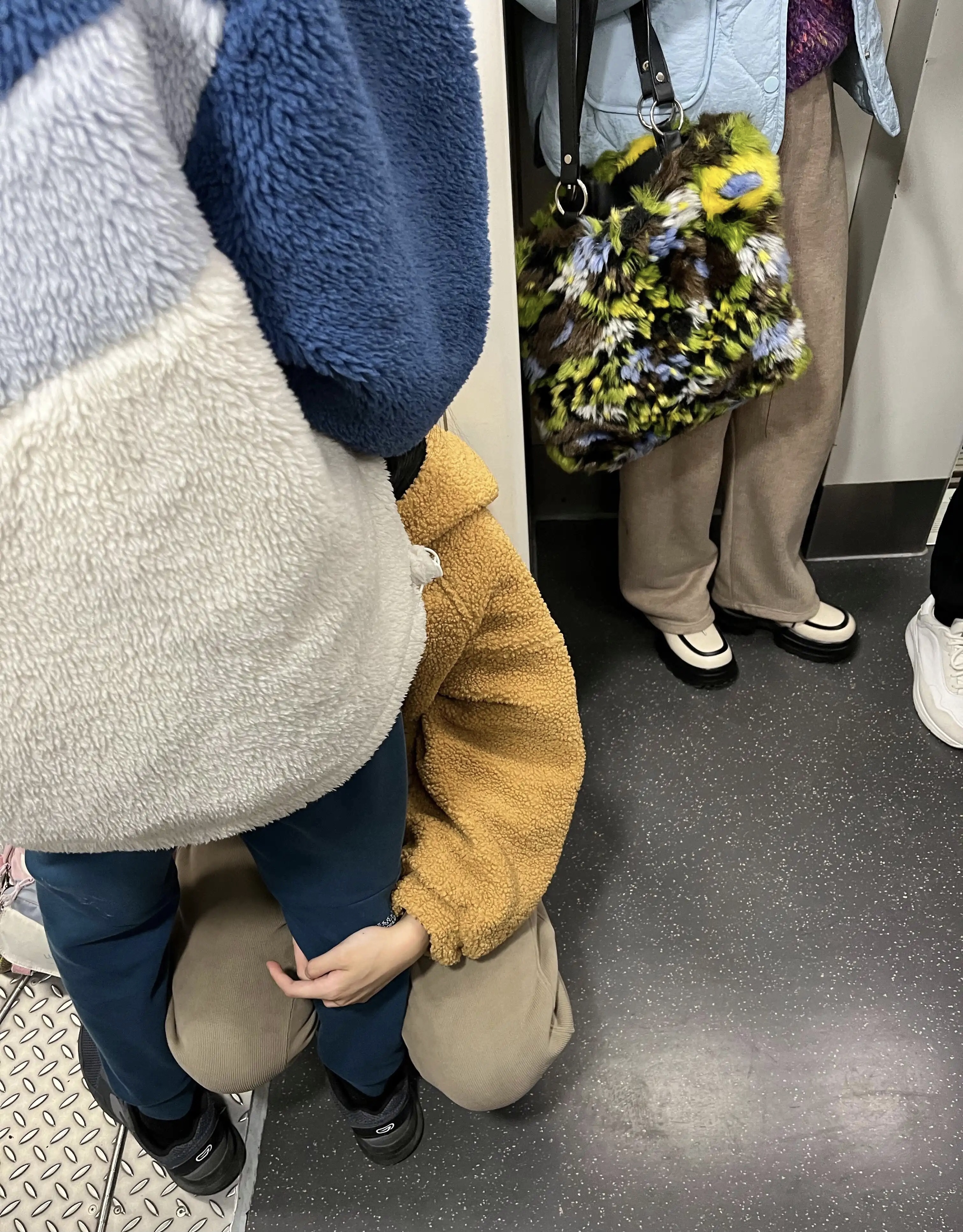心理素质是真的好，太旁若无人了