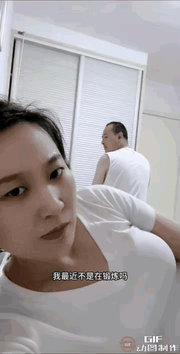 别占着茅坑不拉屎，夫妻的基本任务还是要完成的，有能力者上无能力者下，别老忽悠自己
