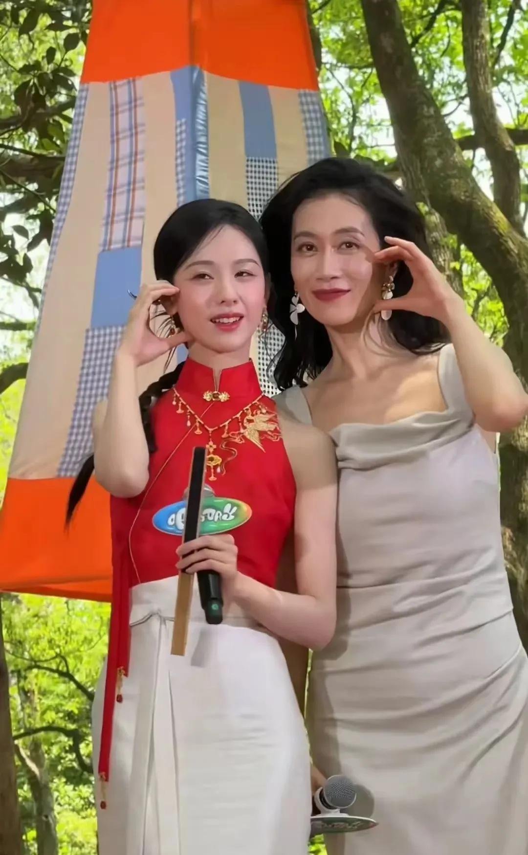 看了陈都灵和温峥嵘合照
就明白为什么不建议大家太瘦了
不是因为不健康，也不是因为
