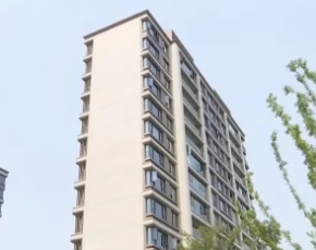 一产妇在网上哭诉，40℃高温坐月子，婆婆居然不让开空调、风扇，孩子都热得小脸通红