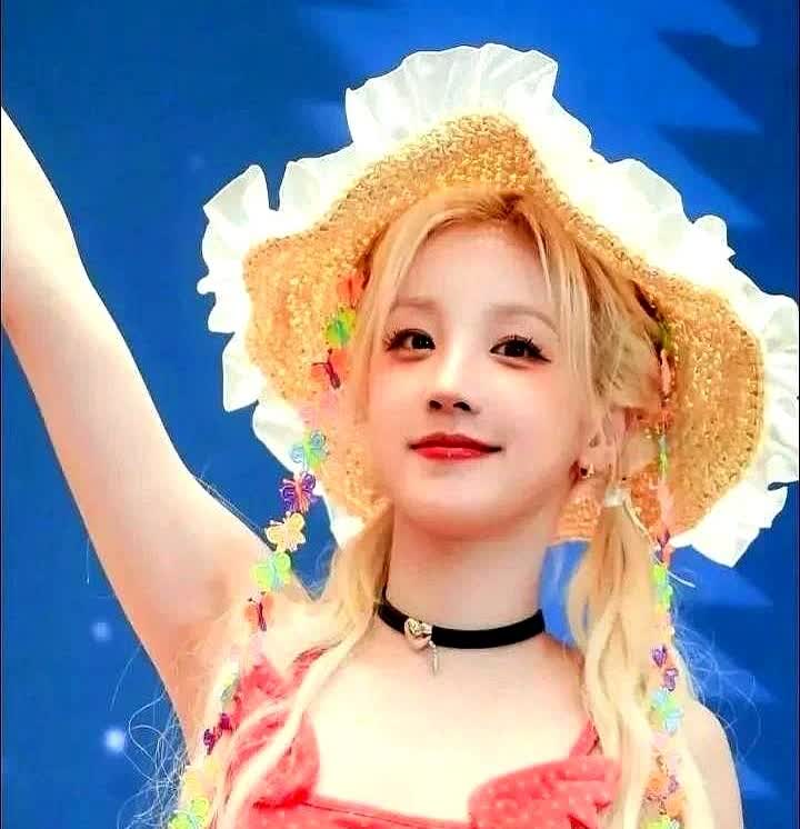 宋雨琦能够走红，是有原因的。

并非导演馋她身子，而是她身为一名女生，真的大