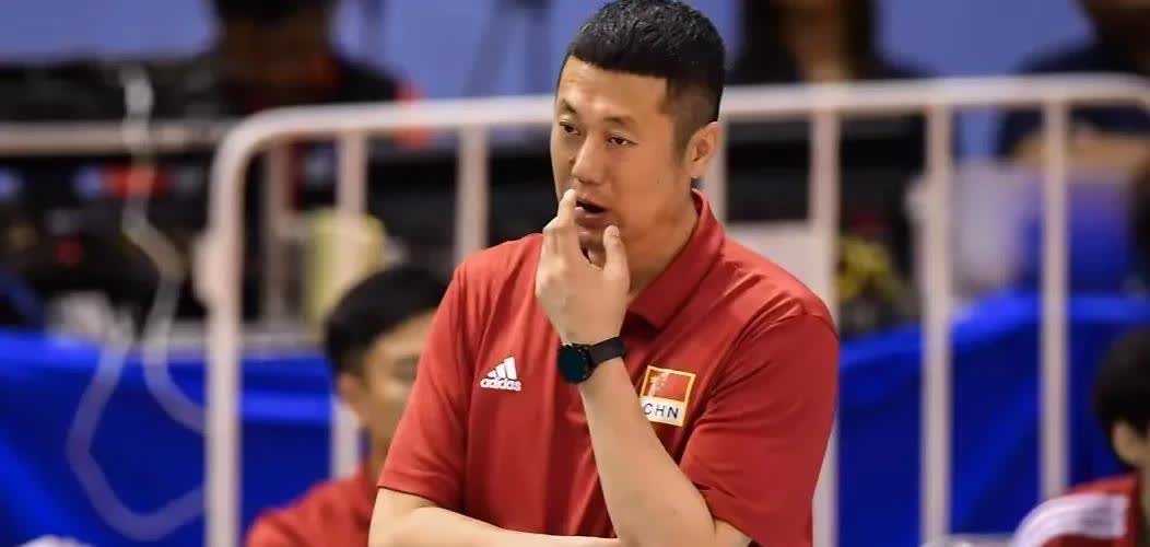 终于明白
中国女排赵勇，为啥不选这3个人啦
天津女排王艺竹
山东女排王文涵