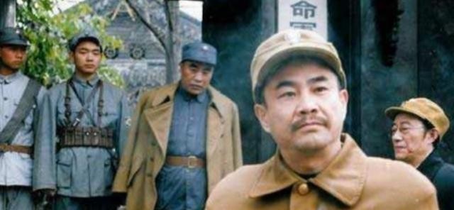 1950年，白崇禧逃到台湾后，抽空去拜访邻居朱怀冰，不料，刚踏进他的家门，便听到
