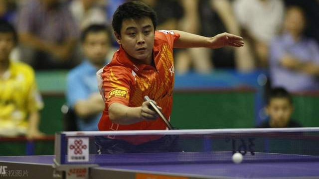 王皓，两面拉大师，训练并不努力，靠天赋赏饭，完全不同张本智和