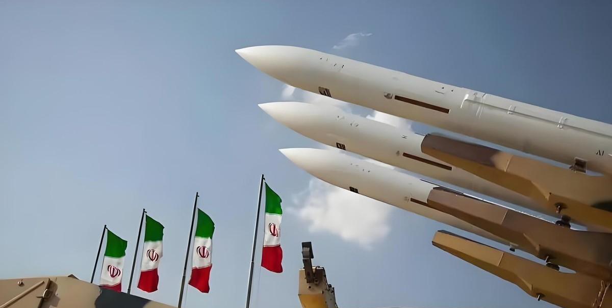 伊朗为啥急着买中国武器？说白了，就是被美国和以色列逼的——F-35天天在头上飞，