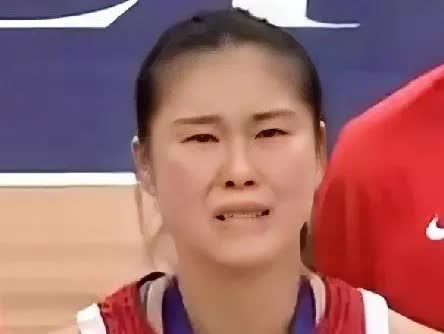复盘中国女篮VS日本女篮，第四节宫鲁鸣的昏招，中国女篮不输都天理不容
输给日本