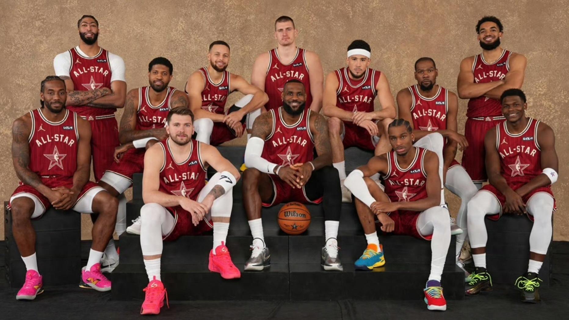 圆满度过常规赛第一阶段，湖人现在的竞争力到底如何？