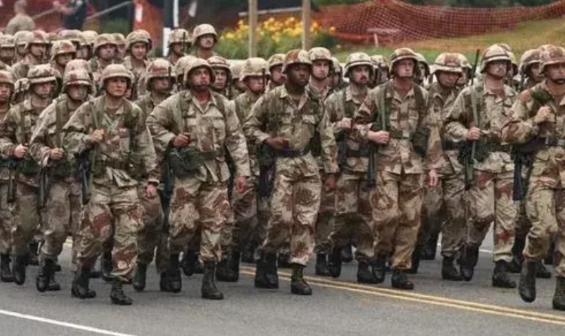 美国的阅兵看完得出的结论就是，美军已经无法与中国相抗衡，与中国交手必败。阅兵式上