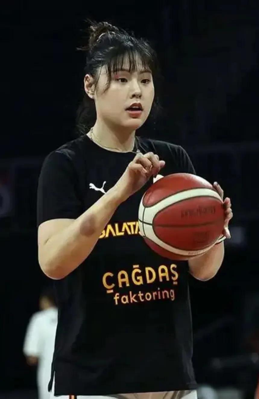 这不就是女版ok组合吗
重磅消息！！！
达拉斯飞翼队送出2026年次轮签与202