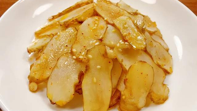 天冷少吃萝卜多吃它，一次做好存冰箱，随吃随取，营养下饭特省事