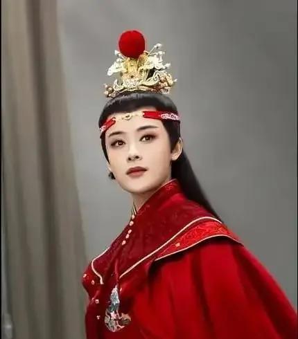 陈丽君你糊涂啊
你好好的演你的剧，没事非得凹什么才女人设？你不知道内娱才子才女来