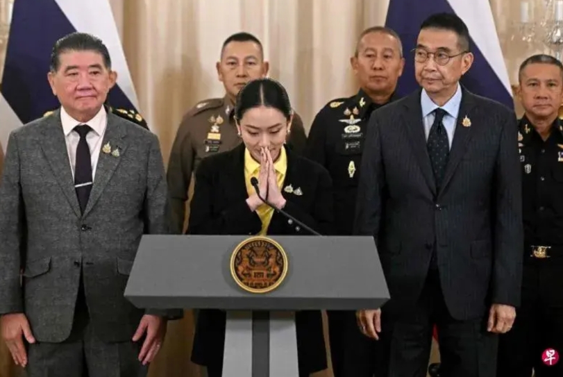 早晚的事！佩通坦下台只是时间问题

佩通坦的录音门事件，导致泰国国内民怨载道，民