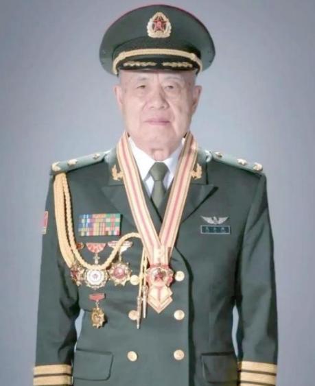 国外军事专家推测，美俄一旦开战，全球或将死去50亿人。但若战争爆发在中美之间，结