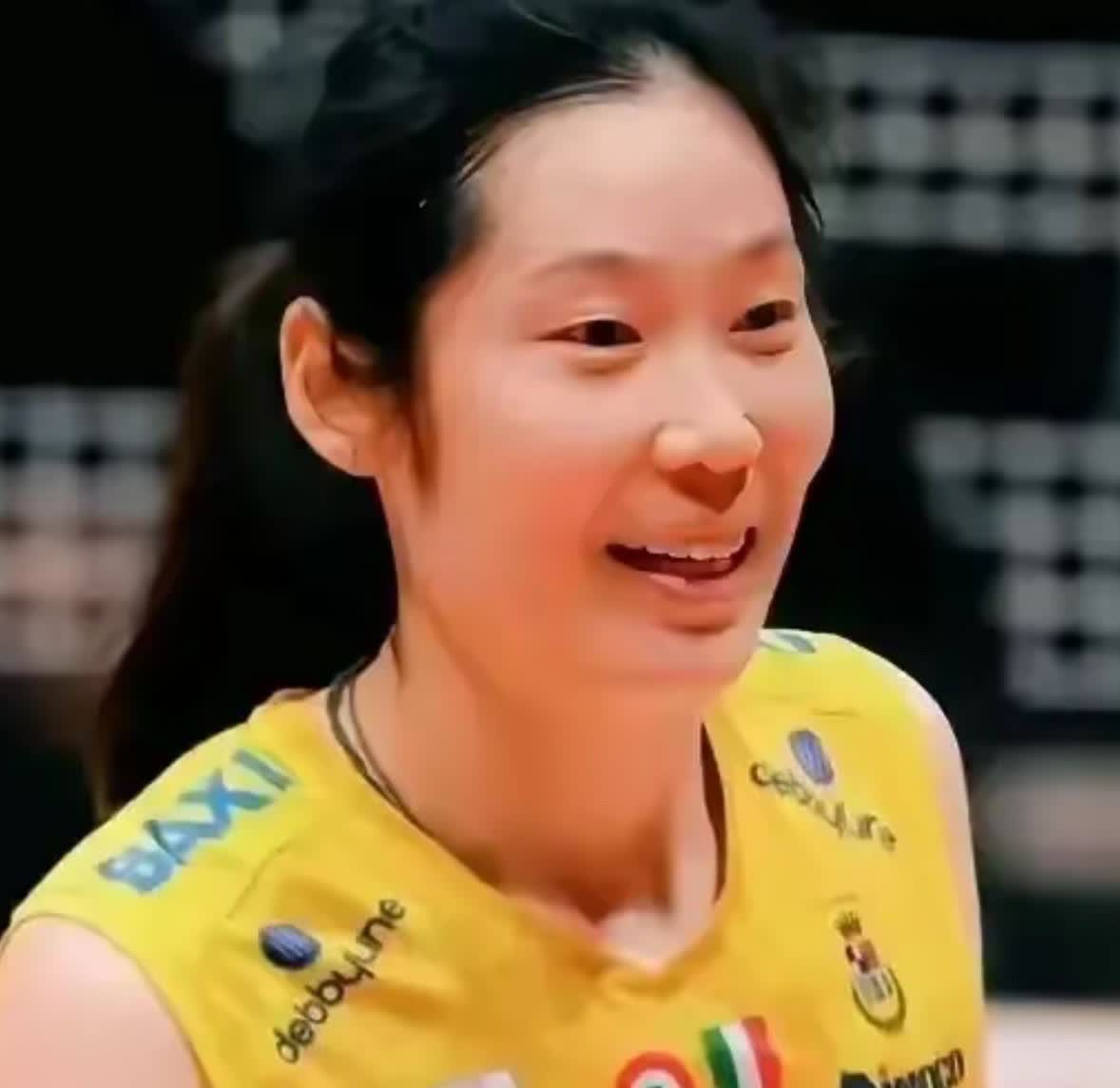幸运的朱婷，不幸的李莹盈

朱婷是幸运的，出身农村和弱队，但遇到了郎平慧眼识