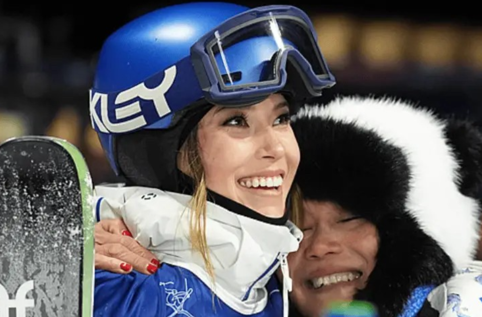 谷爱凌虽然只拿到银牌，但却有“三大重要意义”！

一、正值新春佳节之际，中国队再