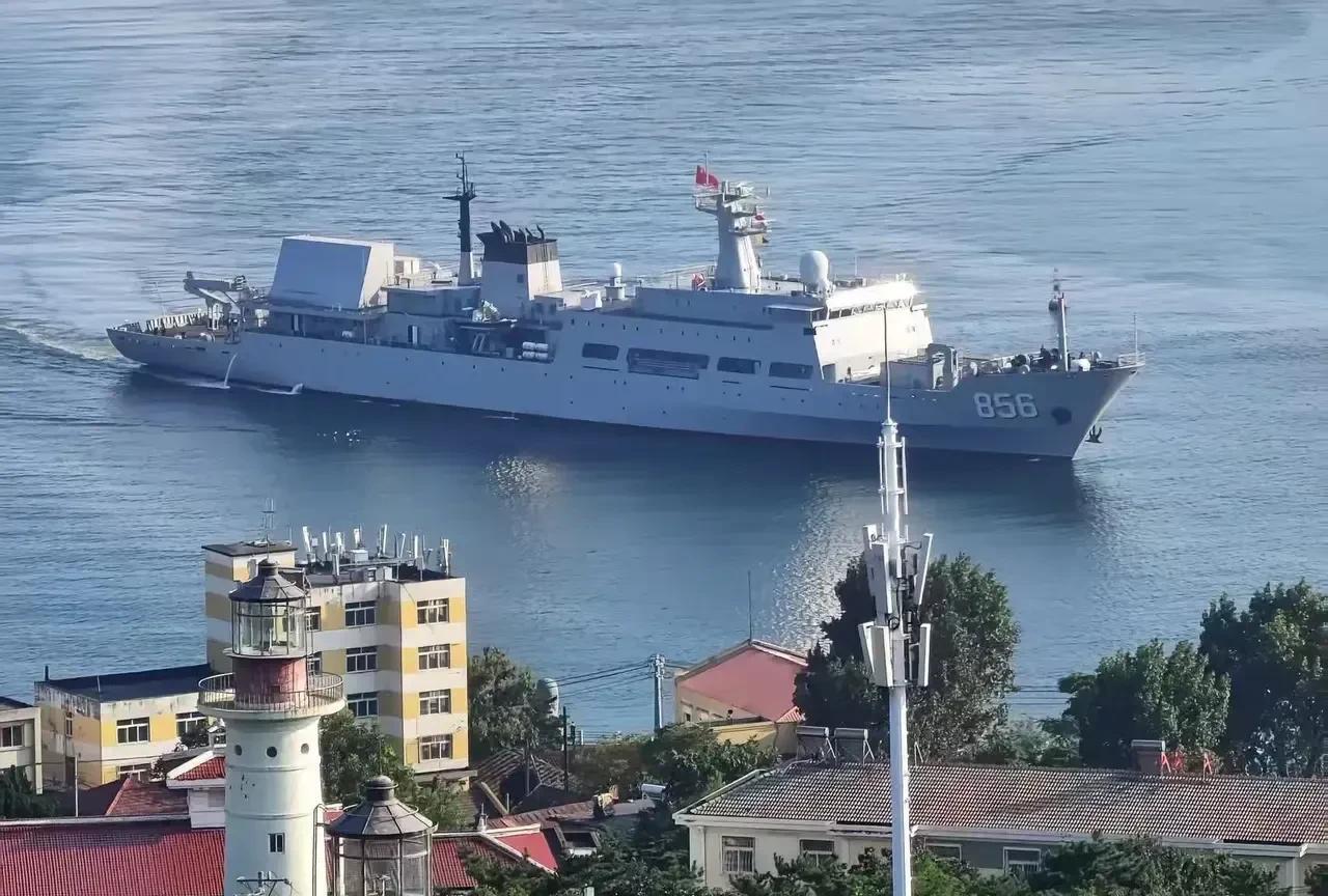 #头号创作者激励计划#中国856实验舰，美国都没有!
这次856的舰尾后面，有一