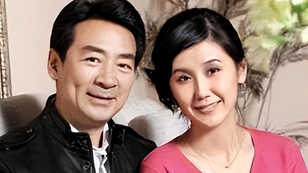 寇振海：两段婚姻得幸福，经商失败再演戏，如今事业平稳孩子长大