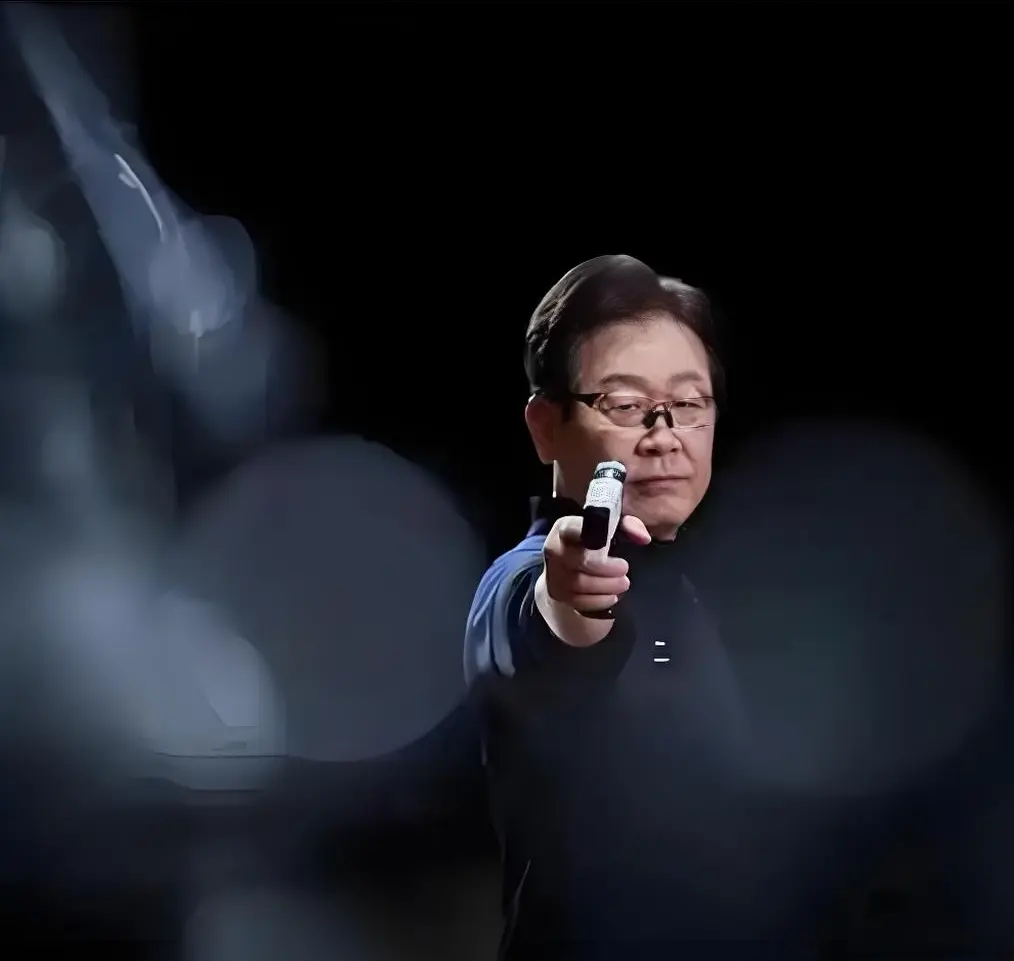 若李在明当选韩国总统，会给中韩关系带来积极因素吗！
尹锡悦干了两年半总统，最大的