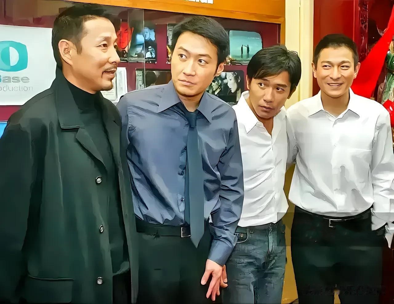 陈道明老师这个气场太足了，在他的面前，四大天王都要甘拜下风啊！ 照片中的陈道明老