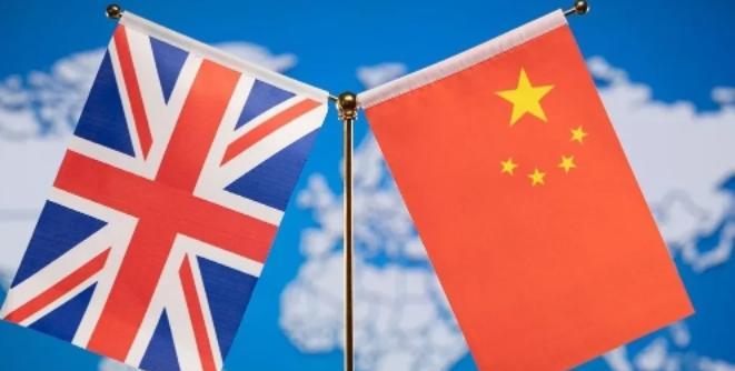 对于我们的警告，英国完全不听！英国外交大臣放话，未来在南海、台湾海峡将会见到英国