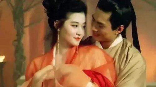 19年前她抛下满月的儿子，从24楼跳下，就算疯，陈宝莲也是被逼疯
