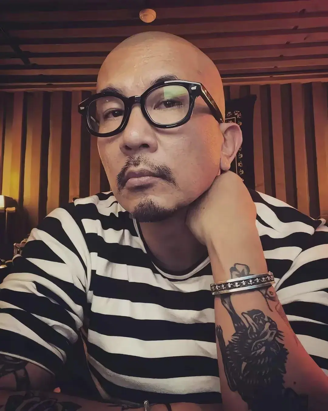 我信你个鬼！光头说不离开台北是为了和大S在“同一片天空下”！

光头是地理没学好