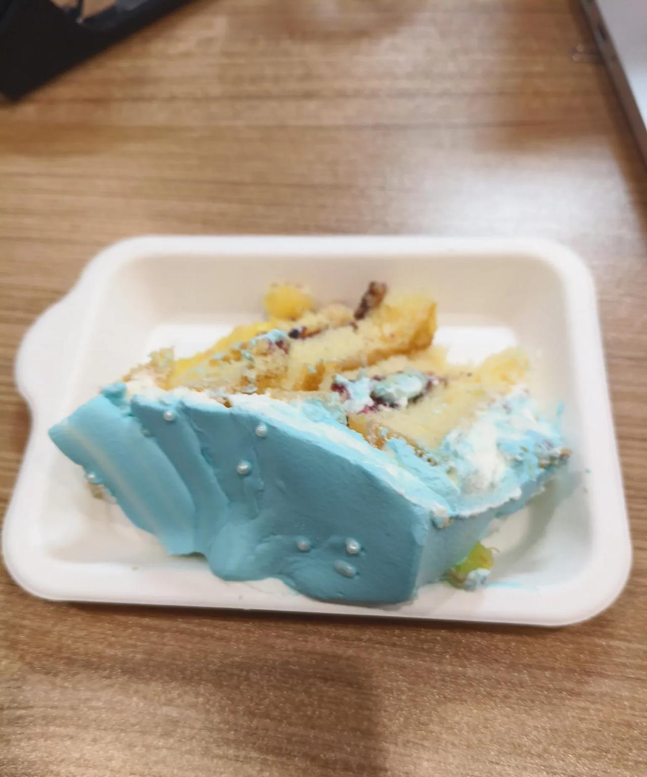 不同的角度，效果也会截然不同。
思考了一下，出现如此大的差别应该有两个原因:
一