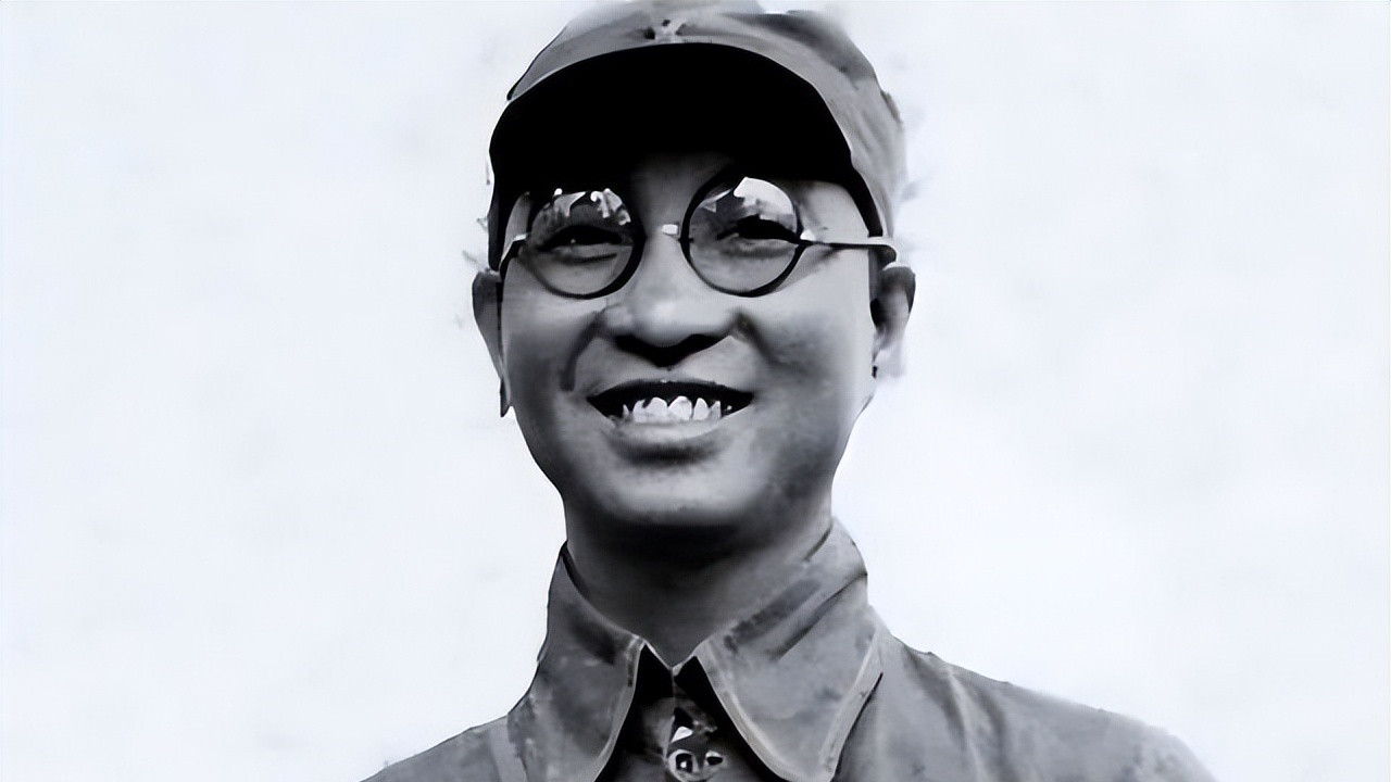 许世友拒任副旅长，刘伯承都说不通，徐向前：你告诉他旅长是谁