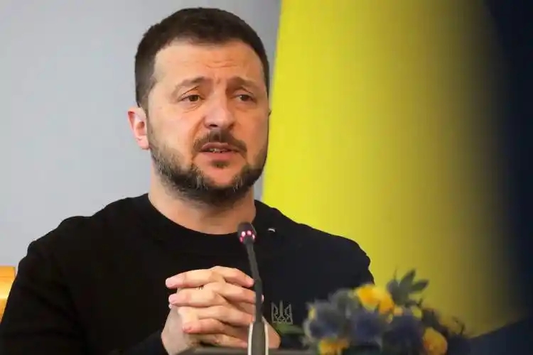 火气上来了！乌克兰总统泽连斯基直言，俄罗斯总统缺席土耳其和谈，简直是对乌克兰、美