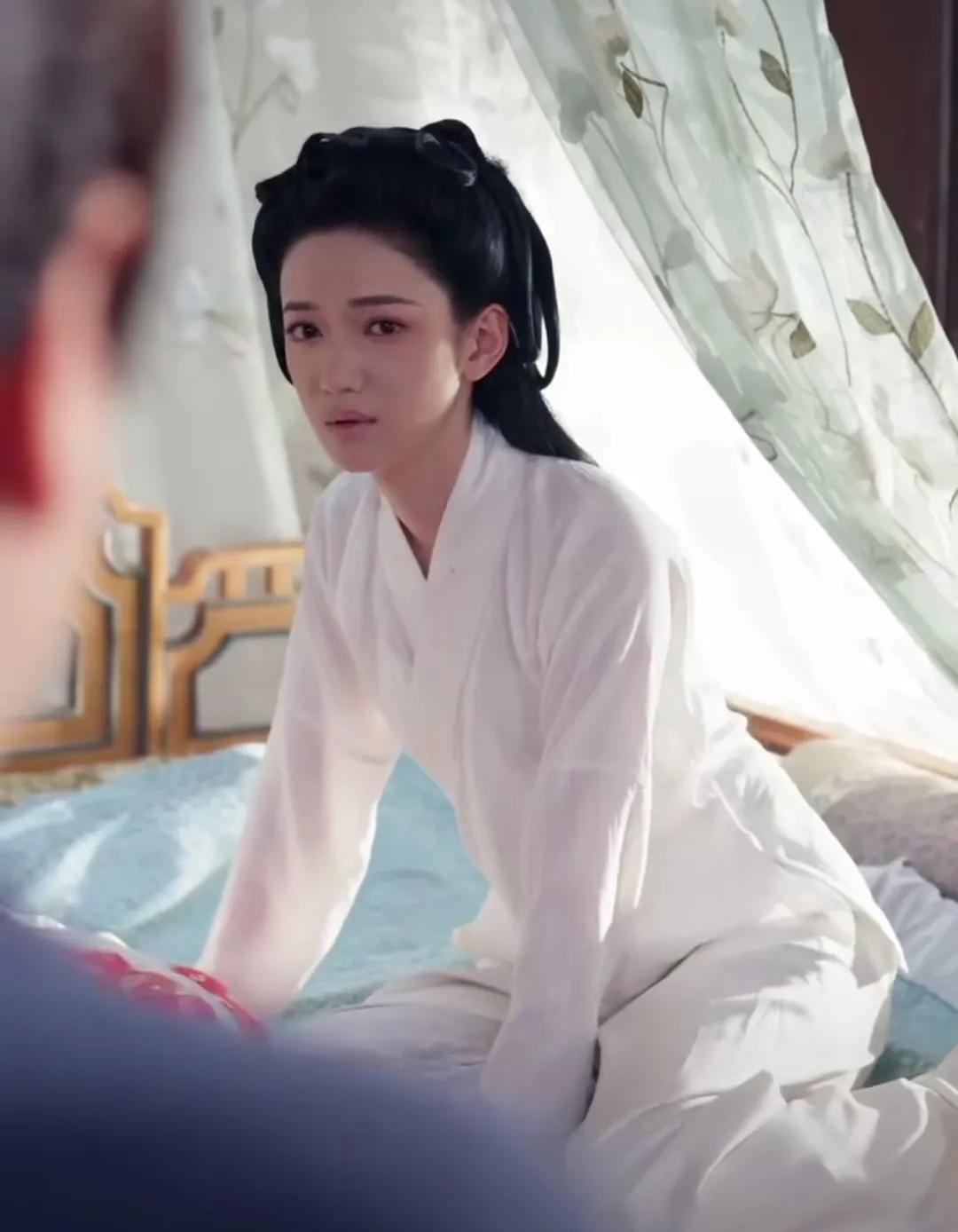 #短剧1胎99子#在快节奏生活里，短剧成了不少人放松的选择，可有些剧情真让人无力