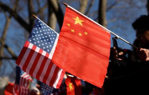 又一名在华美国人被禁止离境，美方要求放人。
美国《纽约时报》21日发文：据美国政