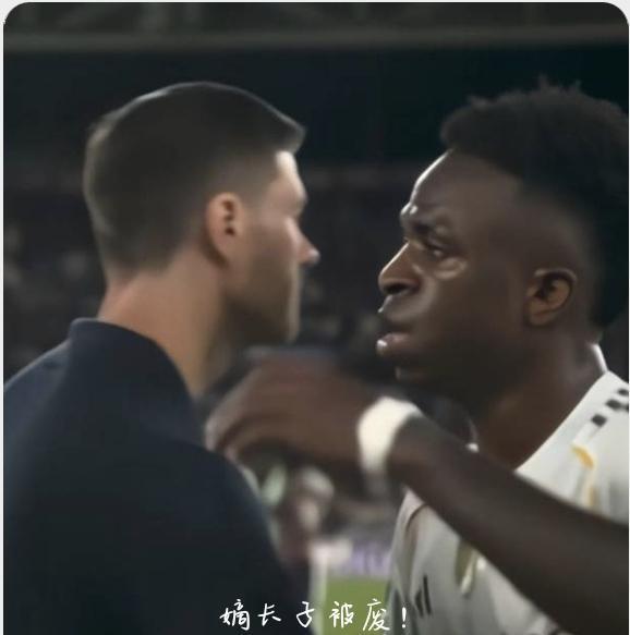 维尼修斯已经别无选择，目前最好的出路就是离开皇马！不如去利物浦！
因为要求加薪而