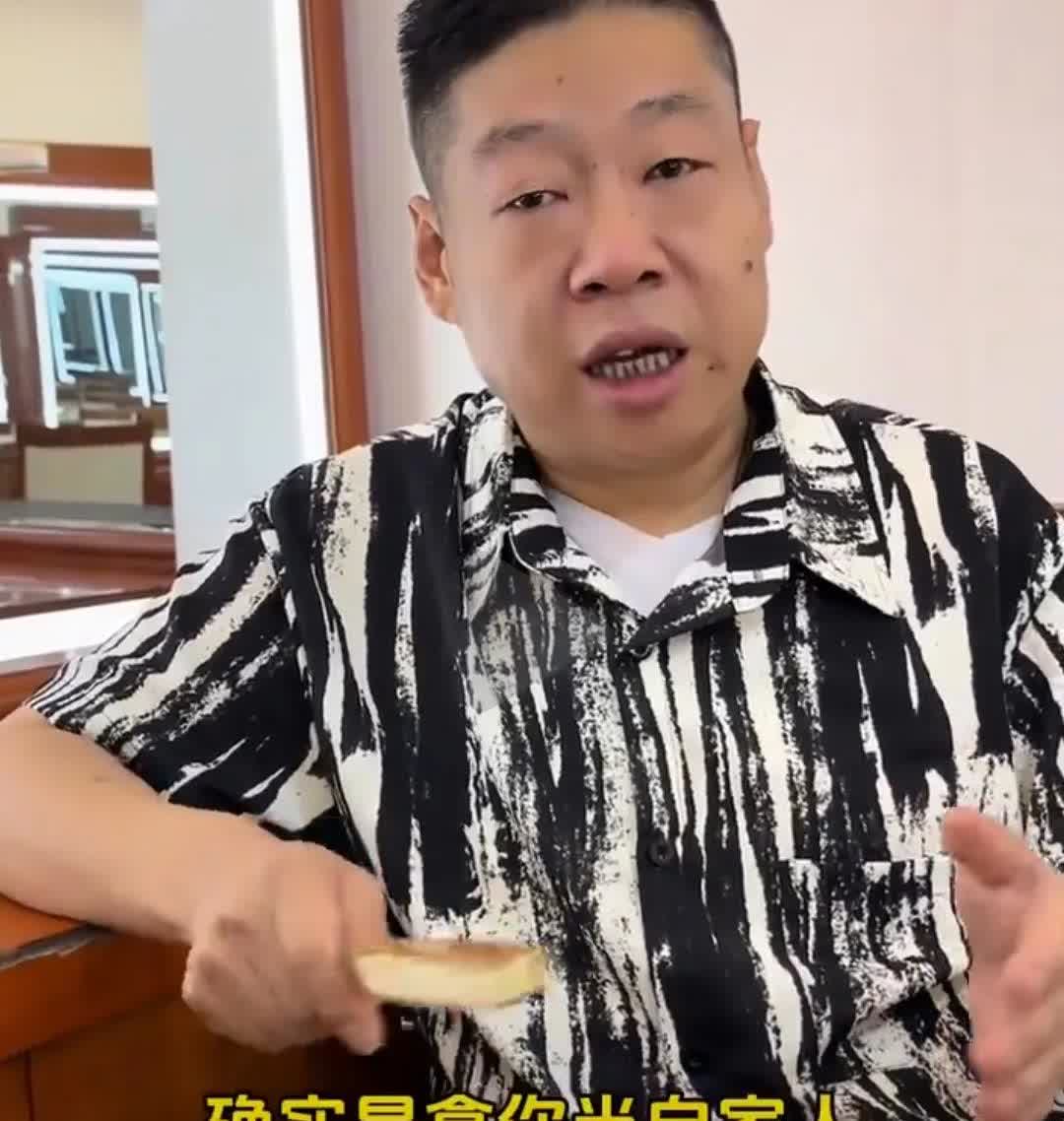 为什么郭德纲徒弟们都很忠心？

      我举几个例子，大家就明白了。
