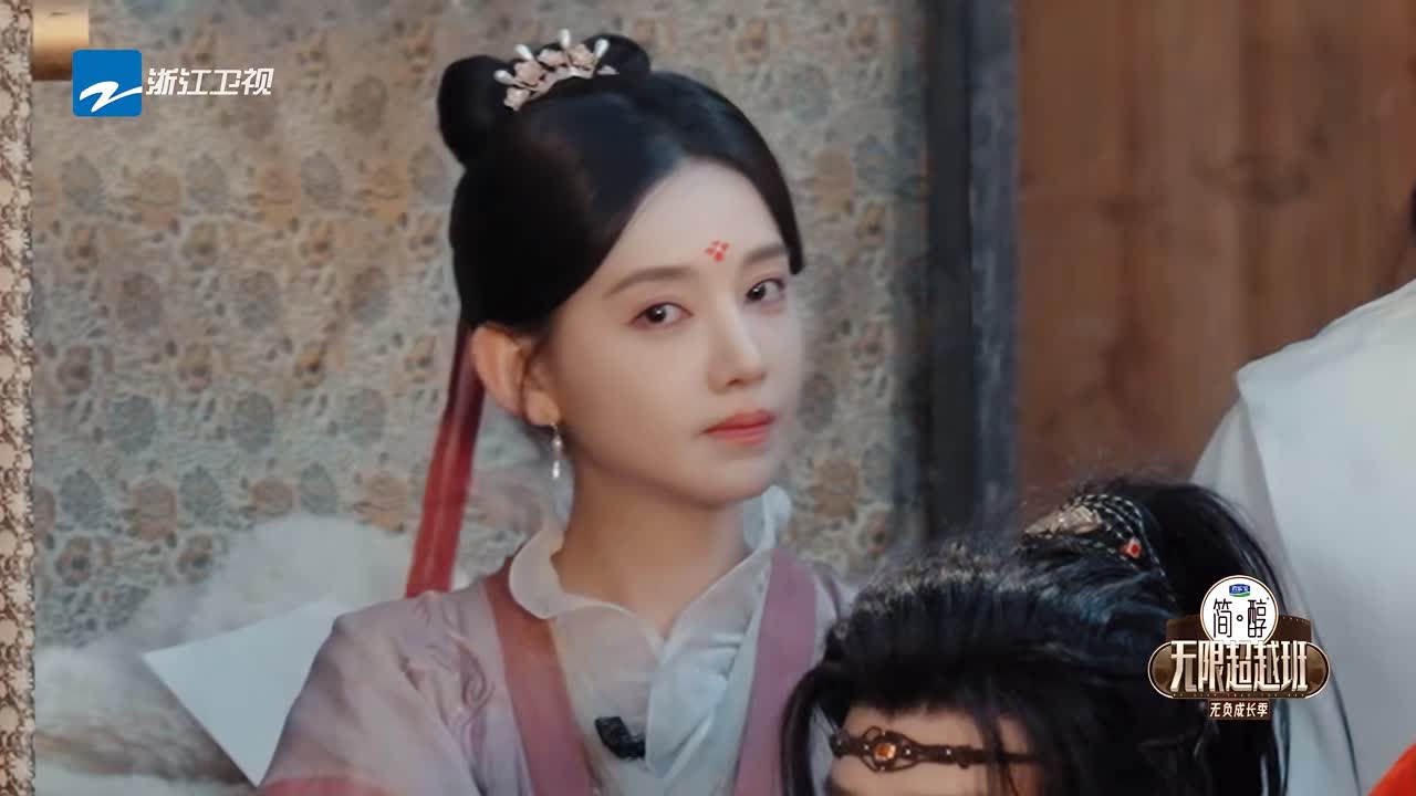 李沐宸无奈地说：“不行，这个地方我（的情绪）真的进不去。”
尔冬升听到后，立刻反