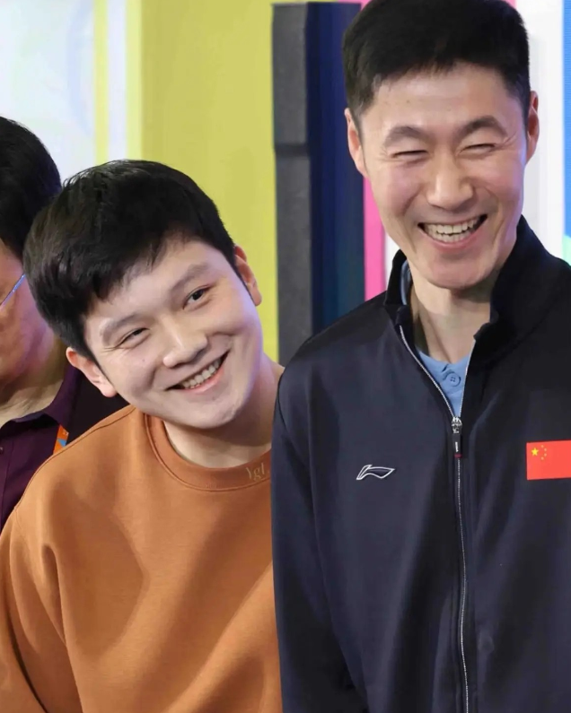 王励勤确实高明！
樊振东的安排真是一石三鸟！​

国乒现役最强队员樊振东加入德甲