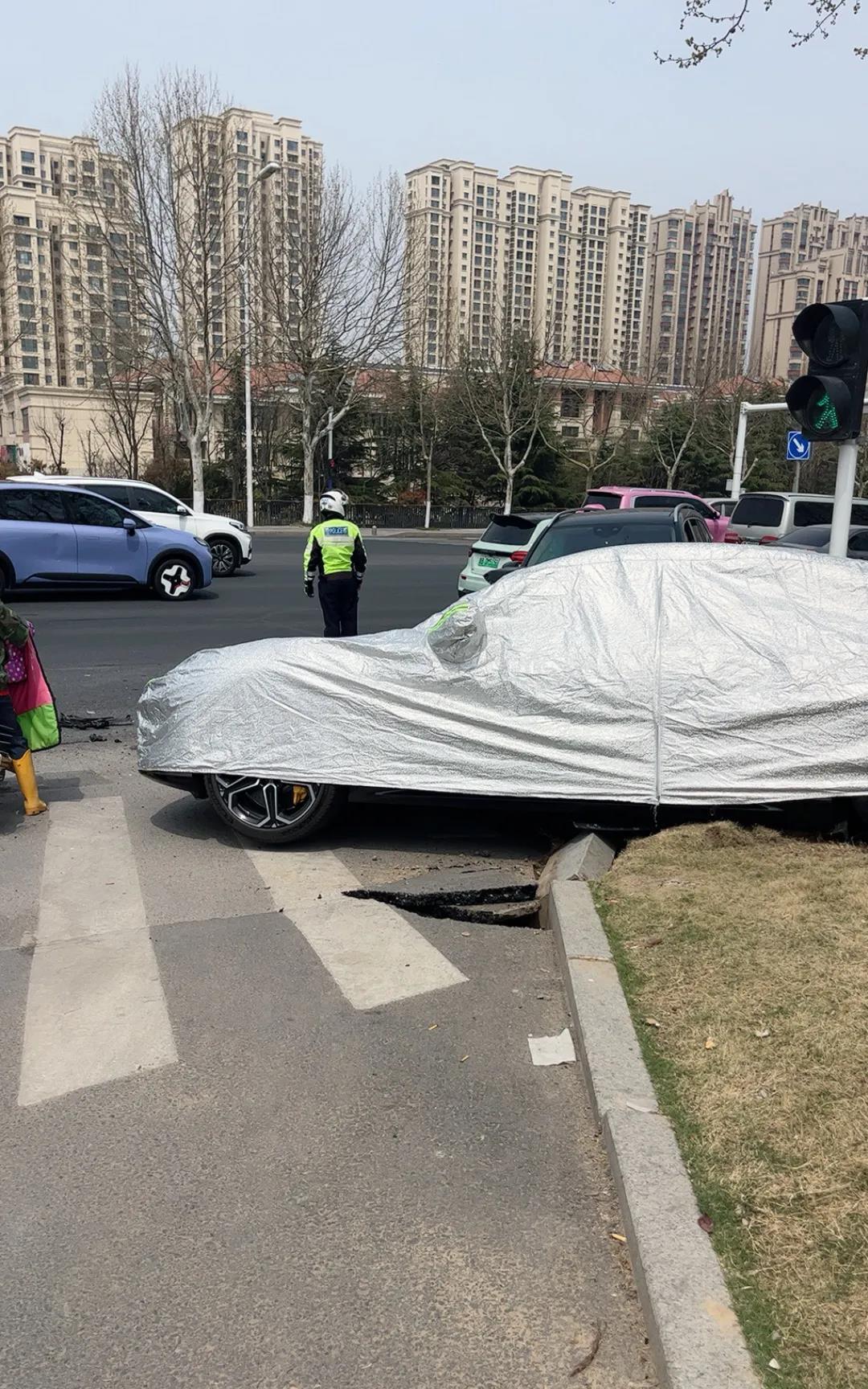 看轮毂，猜车