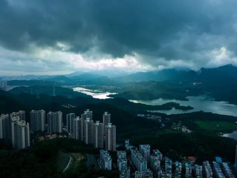 广东惠东所有学校明起停课 广东惠东所有学校明起停课
广东惠东的小伙伴注意，今年第