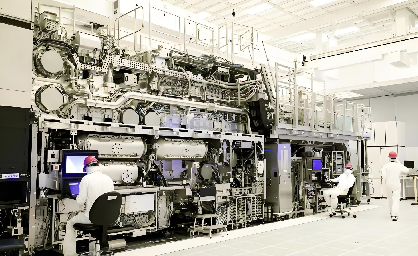 极紫外光刻机深圳造，期待中国经济在2026年焕发更强活力