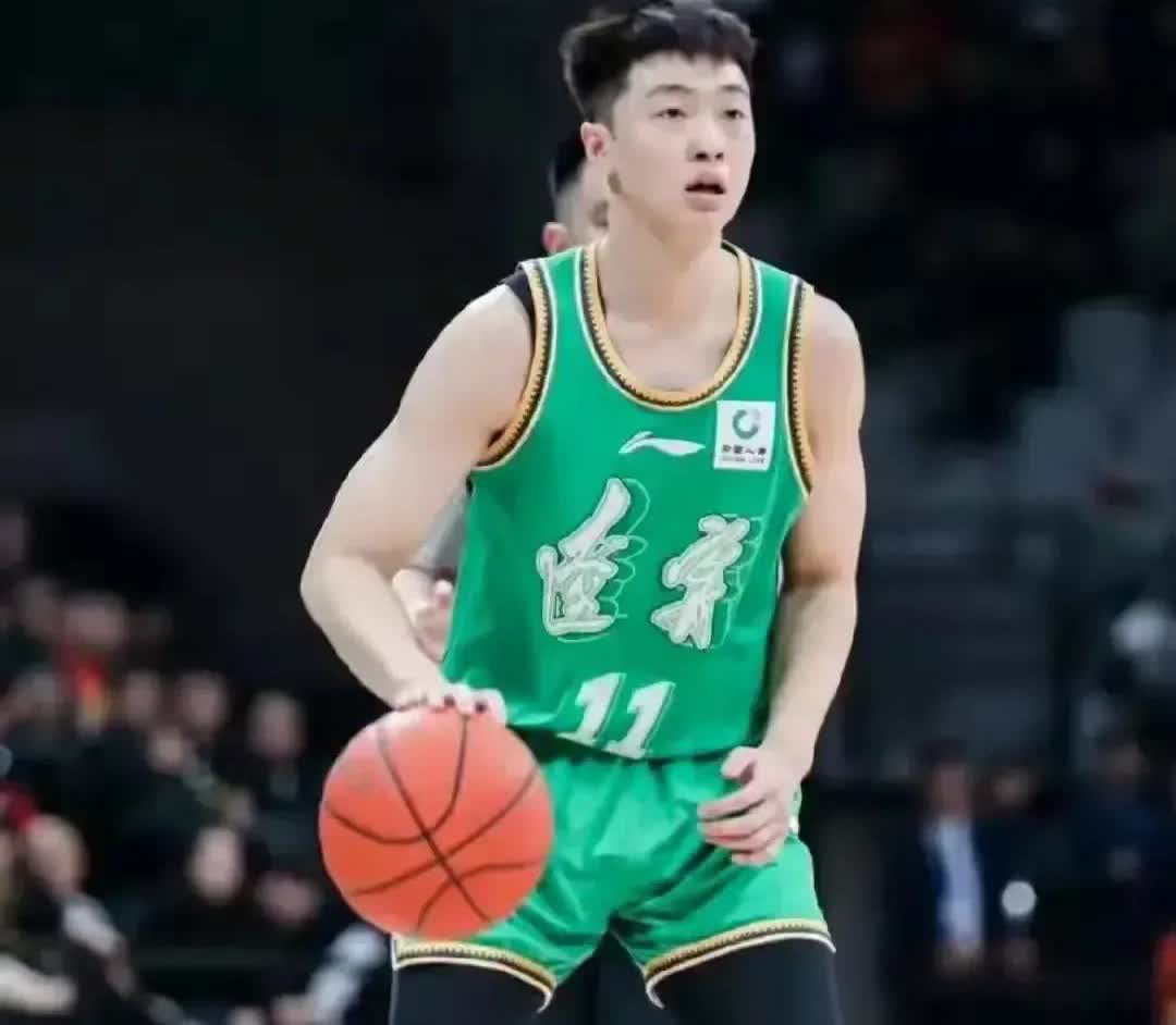 山风要走了，小豪的机会来了——由于林葳征战海外联赛，让南京同曦的外线有些捉襟见肘