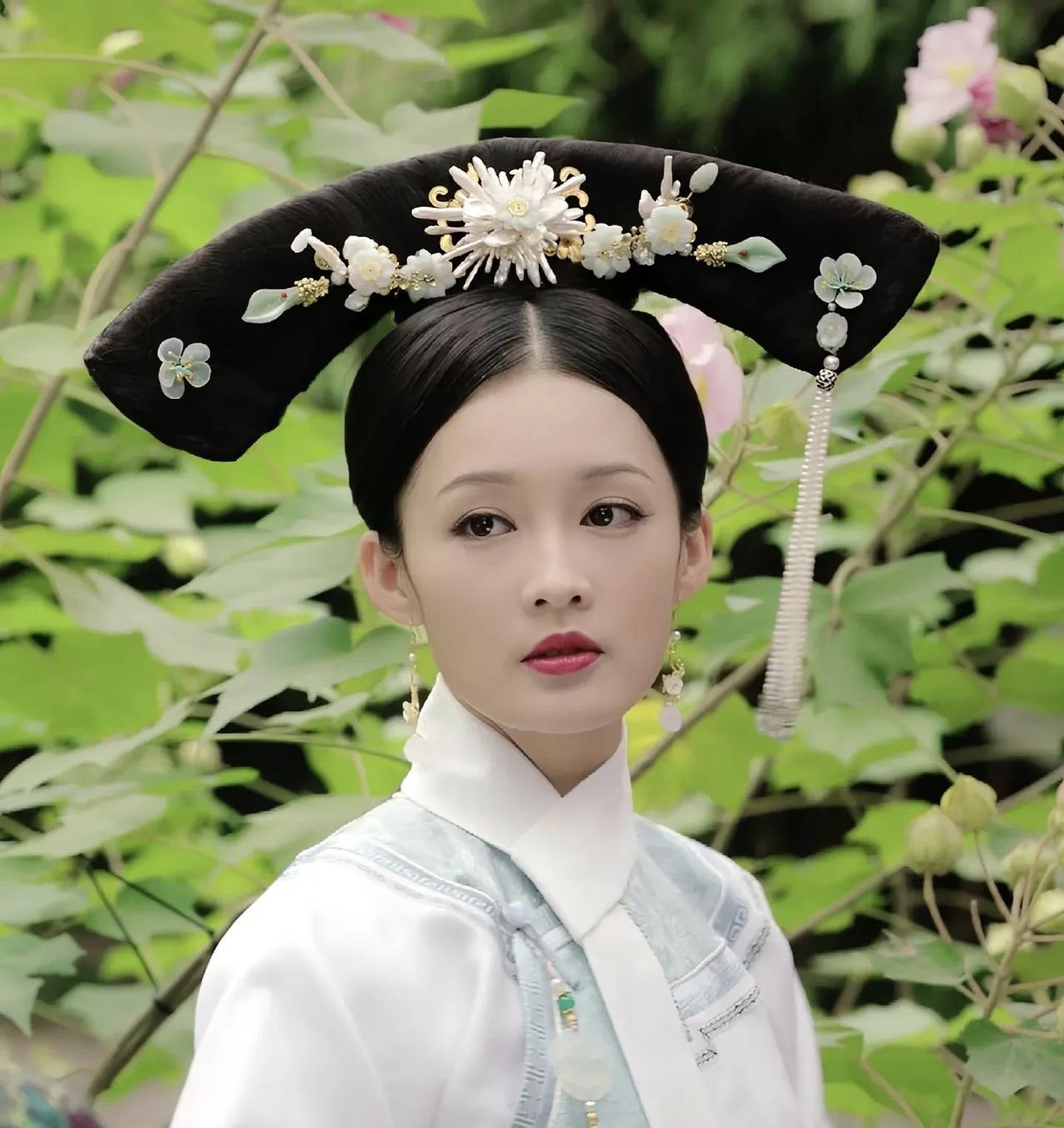 如懿传为什么口碑这么差，因为这个剧，编剧想要观众和女主共用一个大脑，站在女主视角