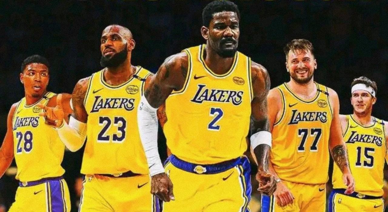 一天天说里夫斯跟东契奇同时在场不如拆开阶段所以不适配，那也不看看里夫斯不在场时间