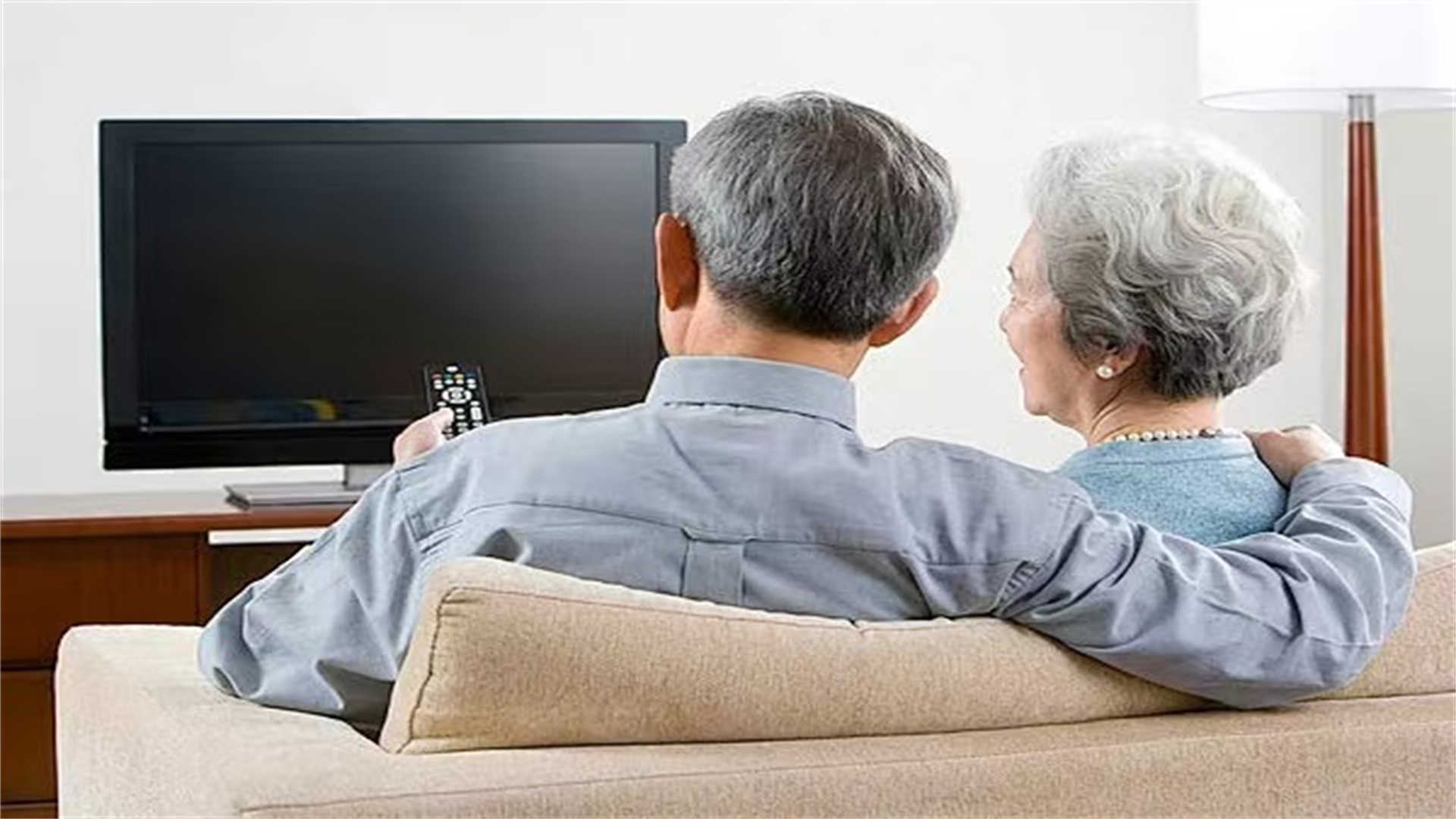 古井水养出金鲤！水质报告引关注，特色水产每斤溢价十倍