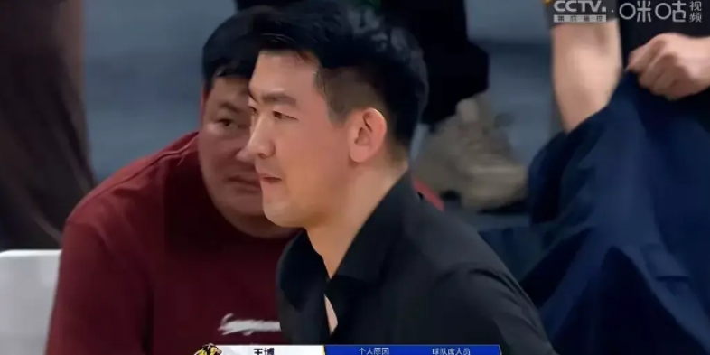 王博真够可怜的，上上下下都准备好了这场比赛结束就拿冠军了，王博却搞砸了。以至于发