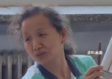 “一毕业就能领上退休金！”55岁阿姨不仅本科毕业，还顺利考研过线，网友：企业高兴