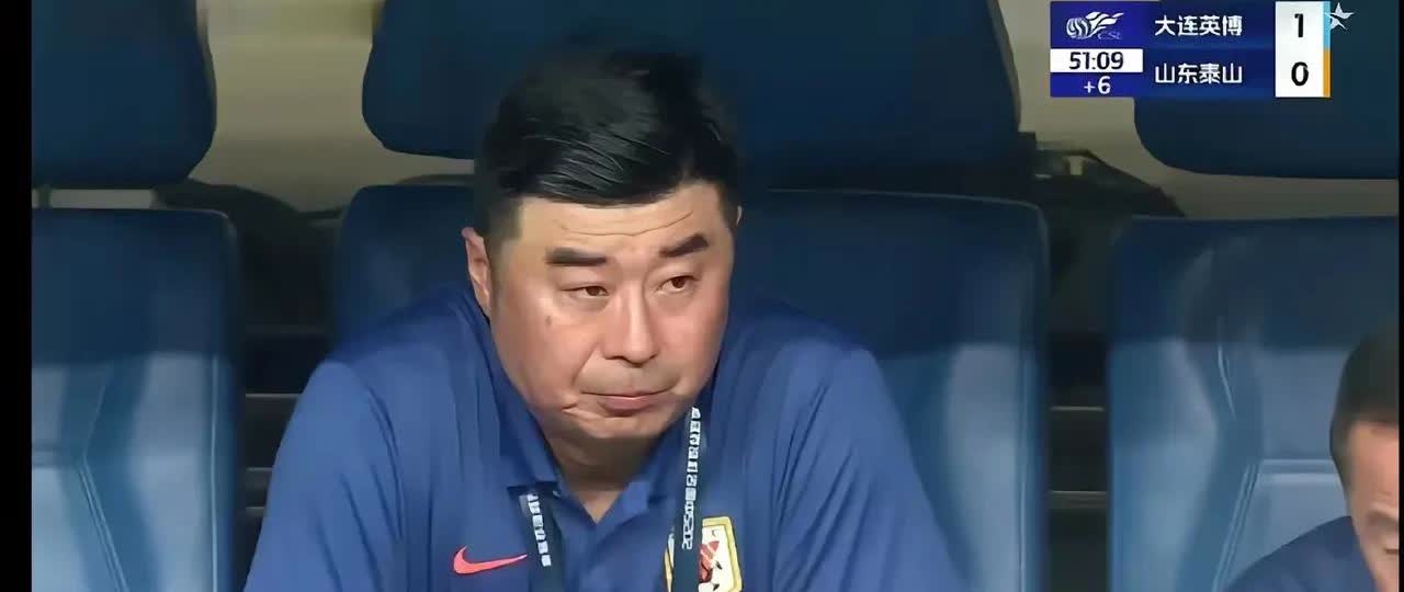 0：2！韩鹏中超首秀开门黑，却值得尊敬！8分
可敬之一：勇气可嘉！正统泰山血统