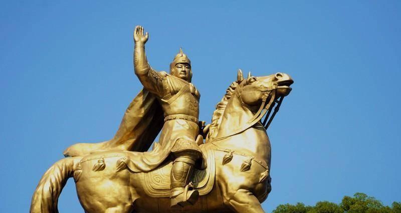 1662年，郑成功在外打仗得知，自己20岁的儿子郑经跟幼弟的奶娘生下孙子郑克臧。